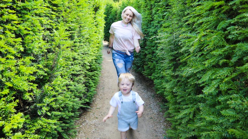 Yorkshire holidays for families uk staycation chatsworth hedge mazes
