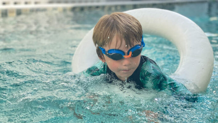 Fun Things to do in Sheffield with Kids swimming pools