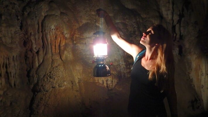 things to do in Thailand cave