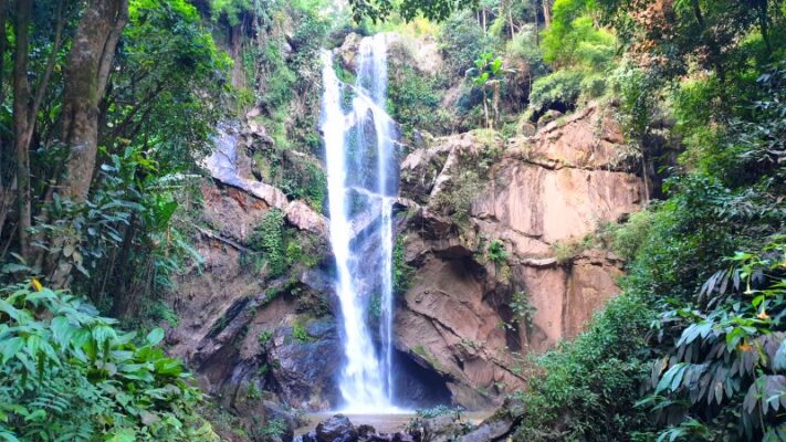 Mork Fa waterfall things to do in Pai