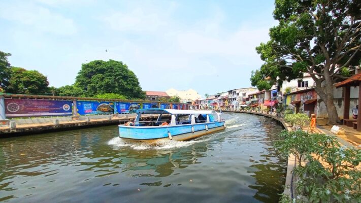 Malacca boat trip