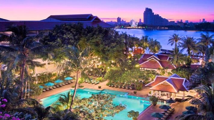 family hotels in Bangkok Antara Riverside