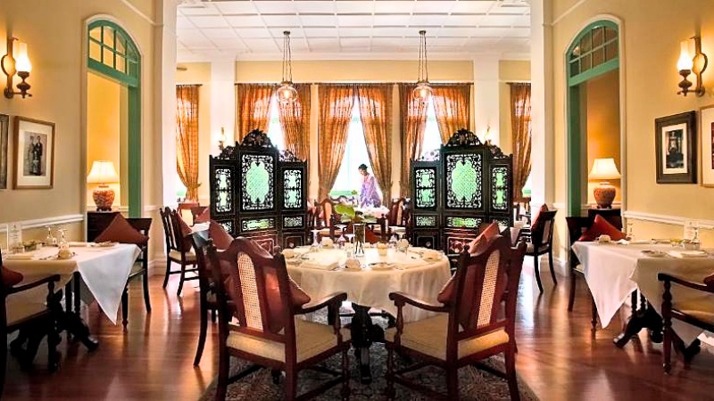 Majestic heritage hotel Malacca dining room