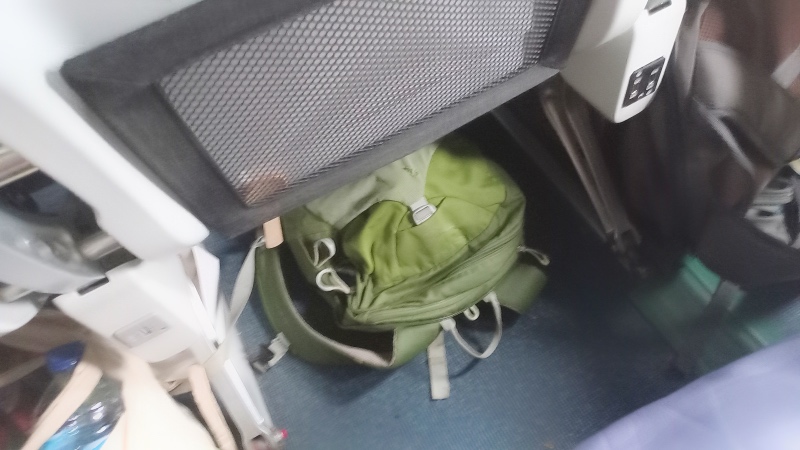 flying with kids carry on bag seat space