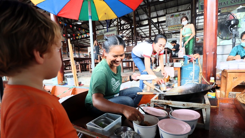 Floating market Bangkok Pad Thai on a boat