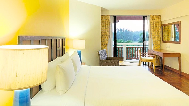 hotels in Phuket for a toddler Laguna holiday club