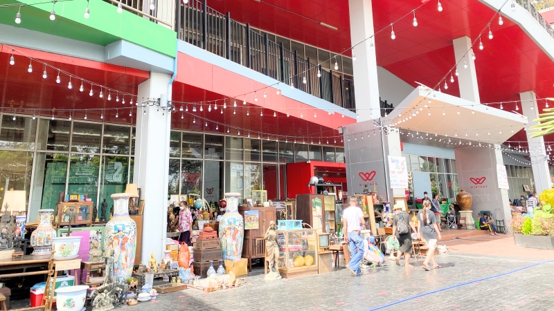Antiques market Bangkok