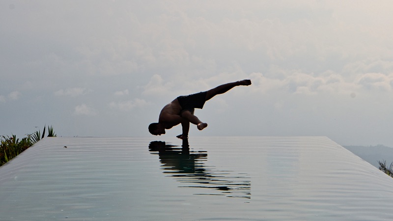 munduk infinity pool