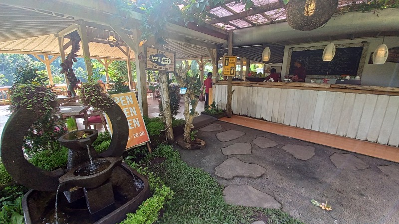 rice terrace cafe