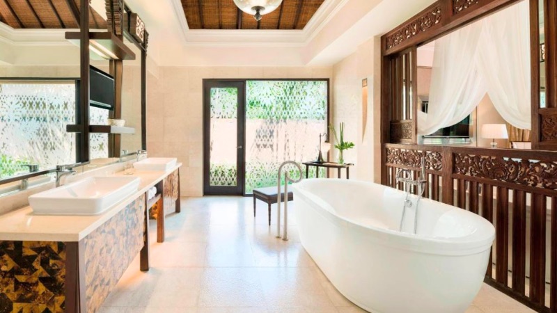 St Regis 4