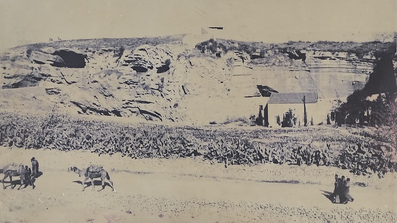 Garden tomb 1900