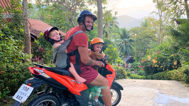 Adventures in Thailand by bike