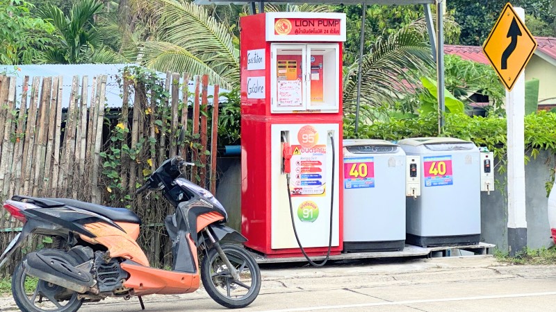 Self Service Petrol Pump Thailand