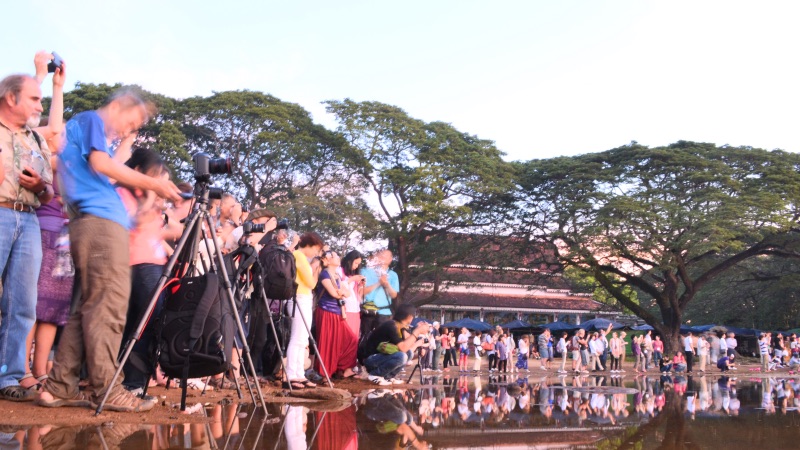 Sunrise Crowds Angkor Wat