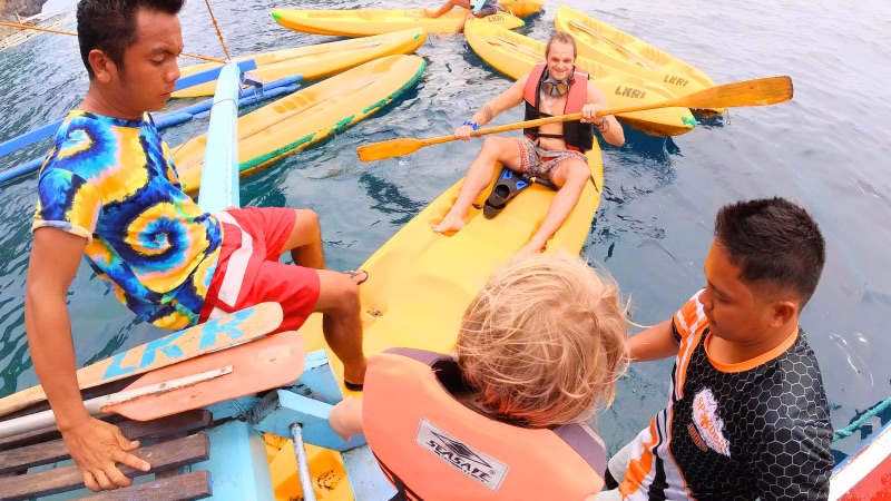 Kayaks-island-hopping-trip