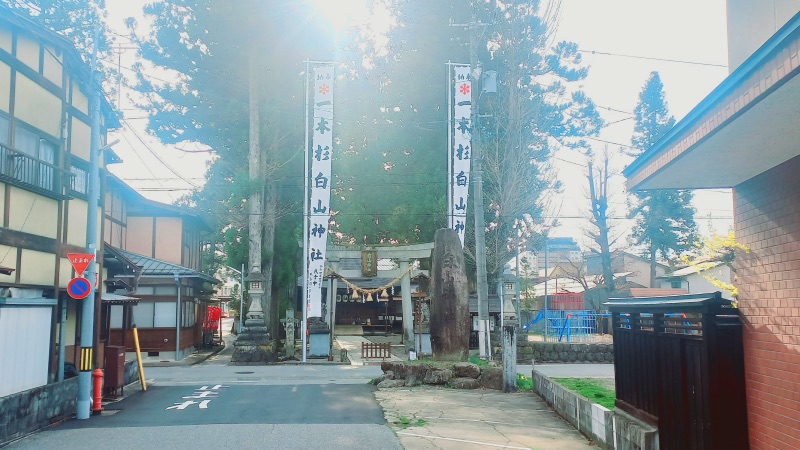 Ipponsugi Hakusan Shrine