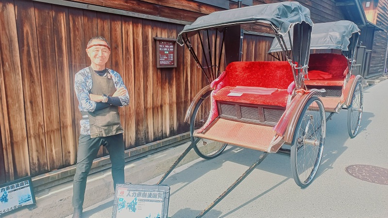Rickshaws Takayama heritage street