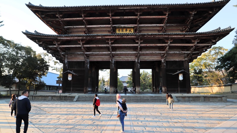Tōdai-ji Temple south gate