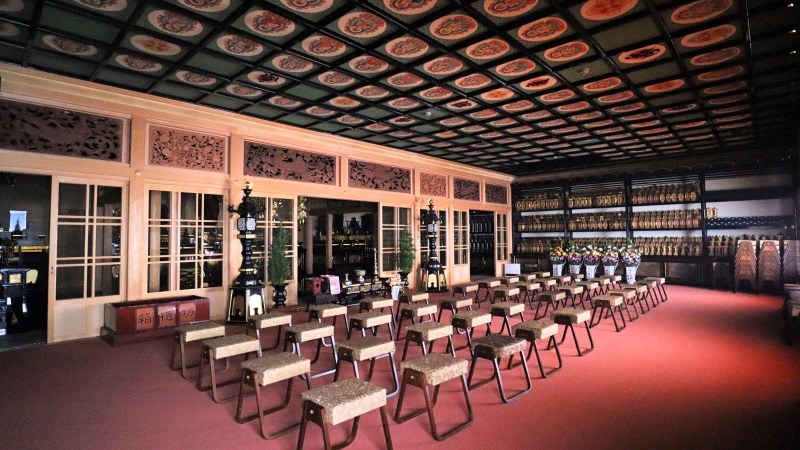 meeting hall temple Koyasan Osaka